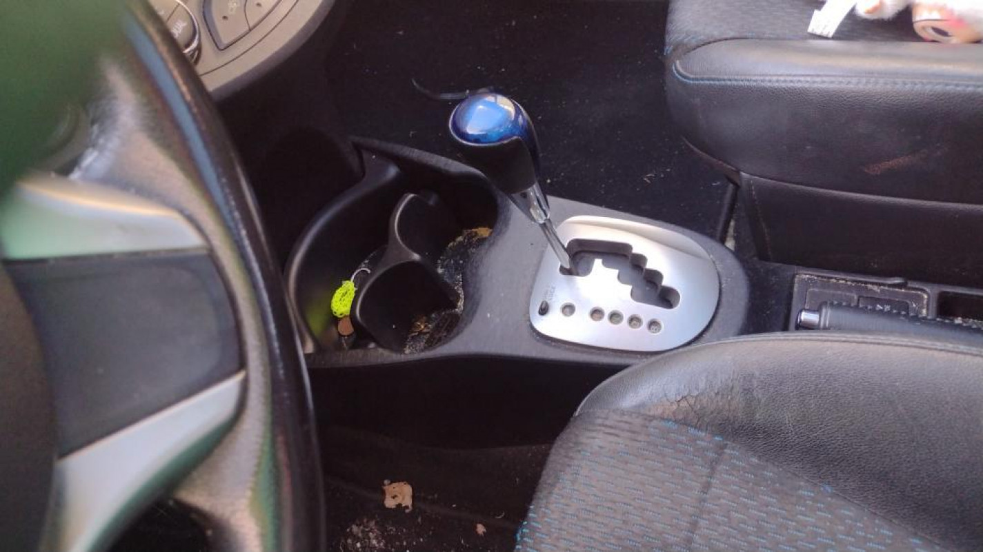 Toyota Yaris Hybrid 2012 VEICOLO INTERO PER RICAMBI