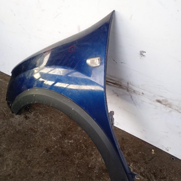 Parafango Anteriore Sinistro Dacia Sandero 2017 – 2020