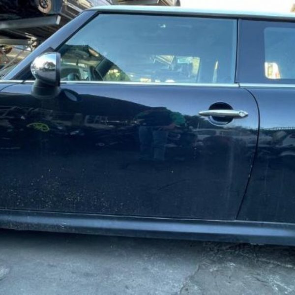 Mini Cooper R56 LCI Anno 2011 | Veicolo Intero | SOLO PER RICAMBI