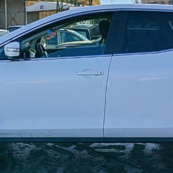 Mazda CX7 Anno 2010 | Veicolo Intero | SOLO PER RICAMBI