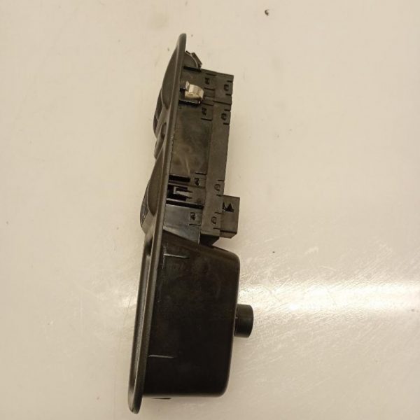 Pulsantiera Anteriore Sinistra Fiat 500L 2012 – 2020