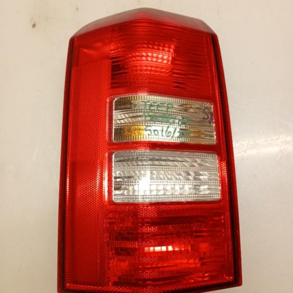 Faro / Fanale Posteriore Sinistro Jeep Patriot 2007 – 2010