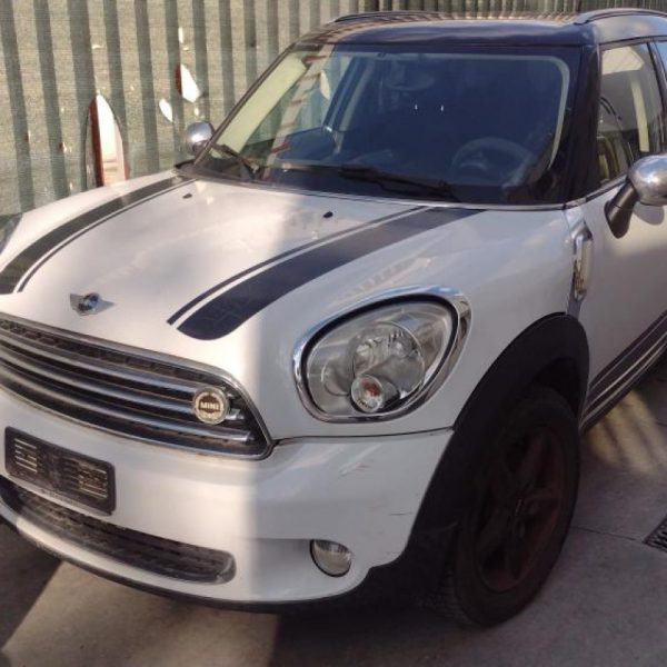 Mini One Countryman 2011 – Veicolo Intero solo per Ricambi
