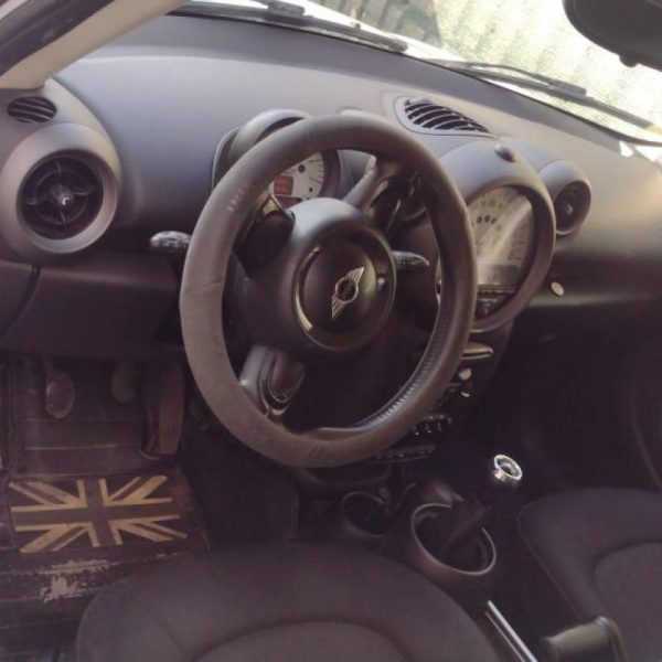 Mini One Countryman 2011 – Veicolo Intero solo per Ricambi