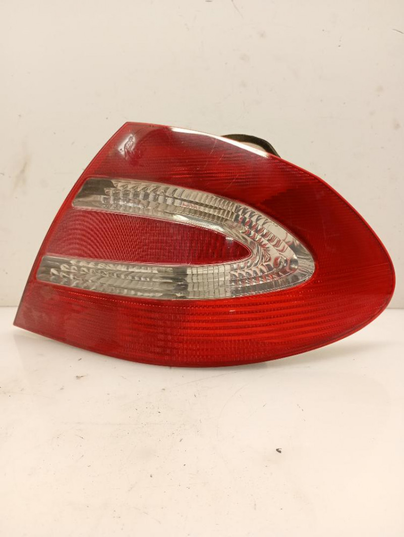 Faro / Fanale Posteriore Destro Mercedes-Benz CLK 2002 – 2005