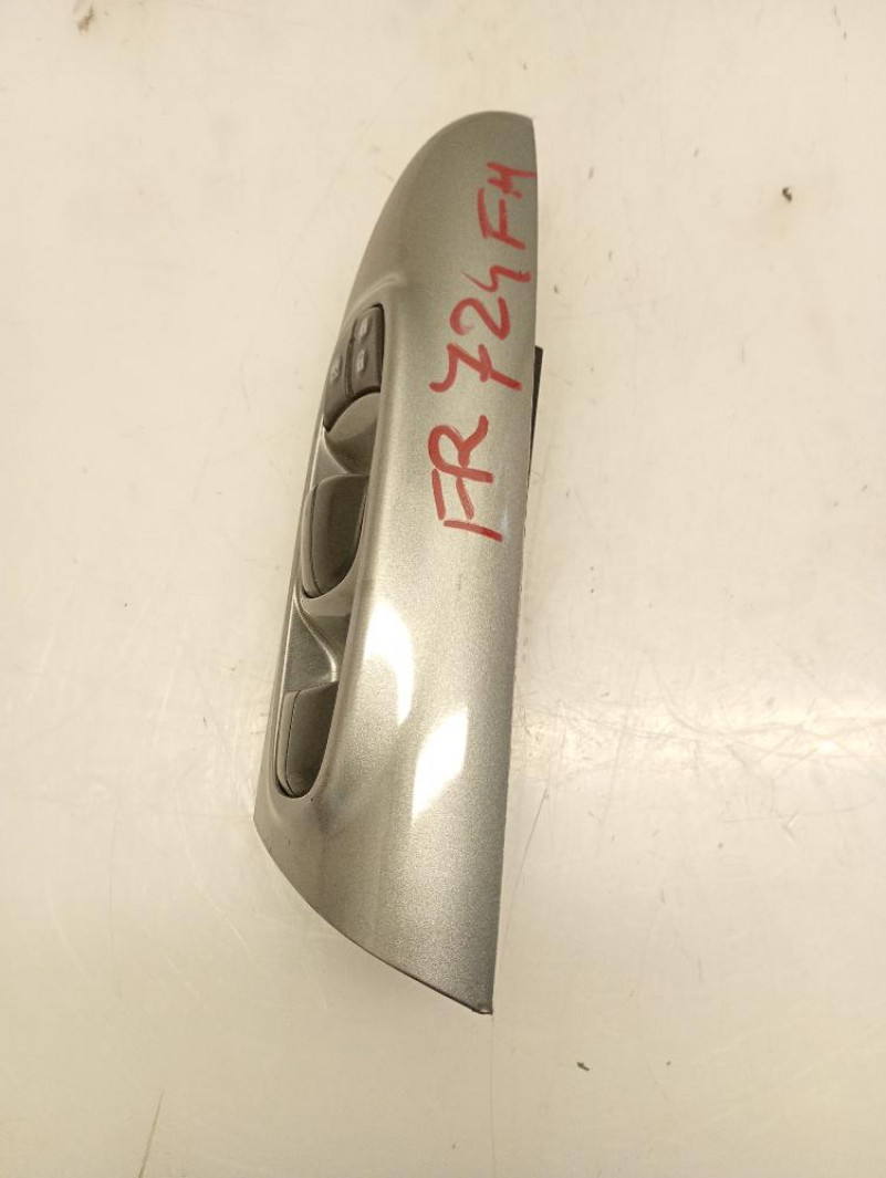 Pulsantiera Anteriore Sinistra Nissan Juke 2012 – 2020