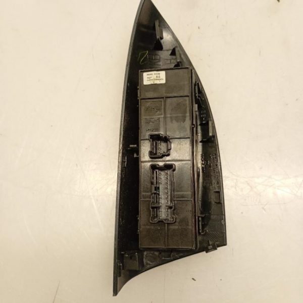 Pulsantiera Anteriore Sinistra Nissan Juke 2012 – 2020