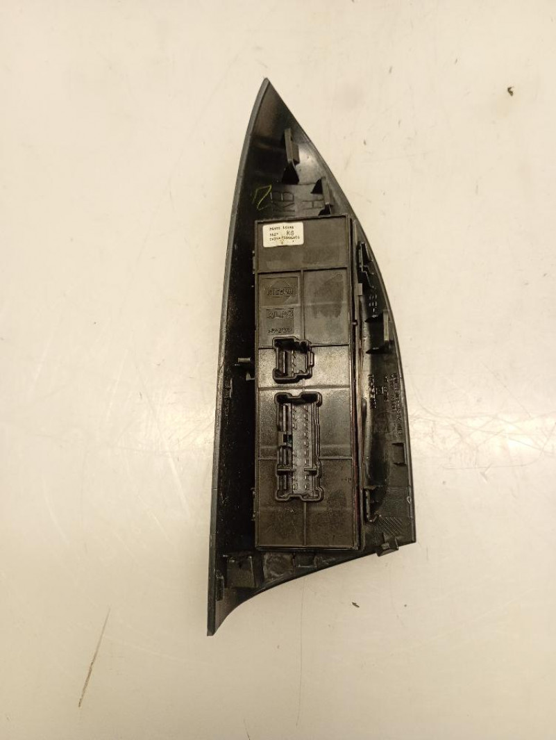 Pulsantiera Anteriore Sinistra Nissan Juke 2012 – 2020