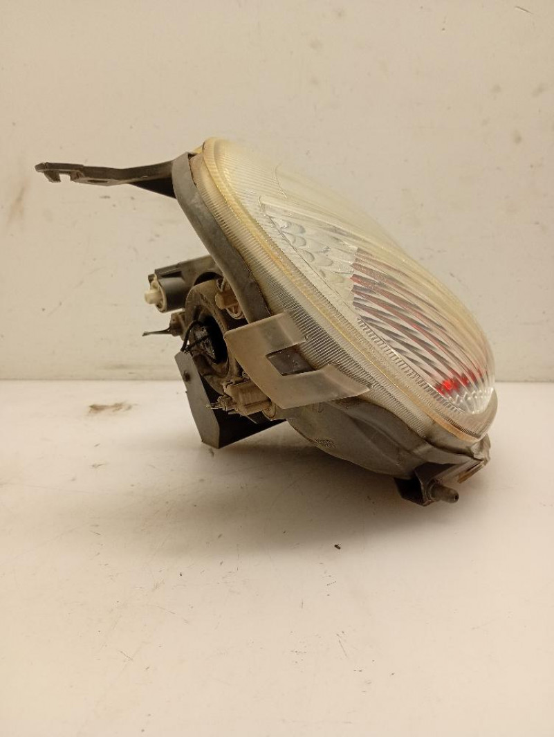 Faro / Fanale / Proiettore Anteriore Destro Toyota Yaris 2003 – 2005