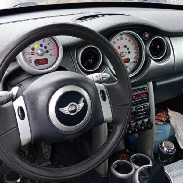 Mini Cooper S R50/53 Anno 2002 | Veicolo Intero | SOLO PER RICAMBI