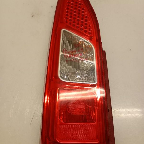 Faro / Fanale Posteriore Sinistro Peugeot Partner 2008 – 2012