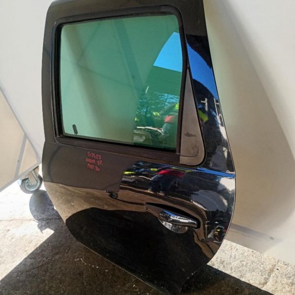 Porta / Portiera Posteriore Destra Dacia Duster 2010 – 2013