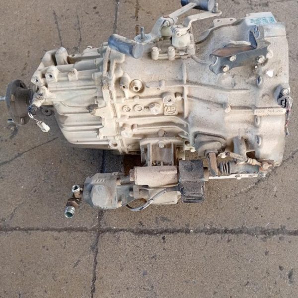 Cambio manuale 6 marce Nissan Cabstar 2.5 D 100 KW YD25 2006 – 2014