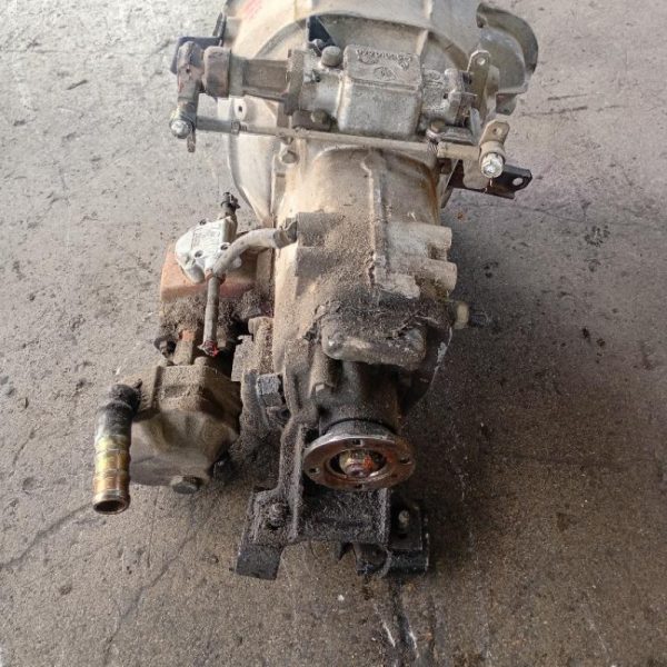 Cambio manuale 6 marce Nissan Cabstar 3.0 D 78 KW BD30D 1999 – 2001