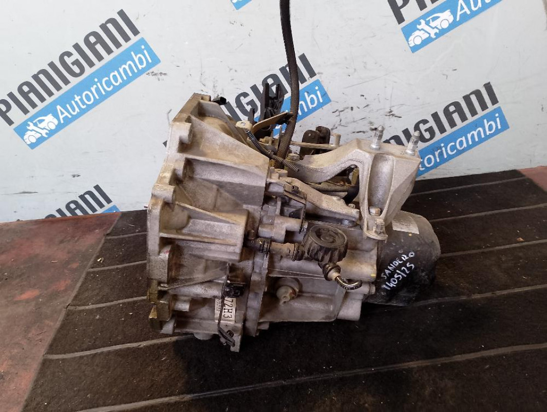 Cambio Dacia Sandero B4DB4