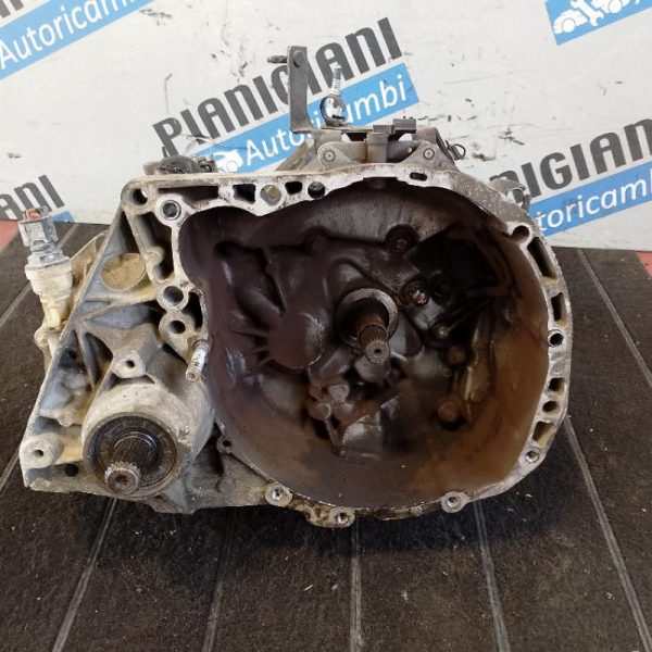 Cambio Dacia Logan K7MA8