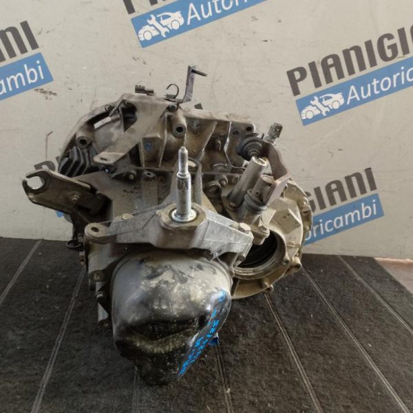 Cambio Dacia Logan K7MA8