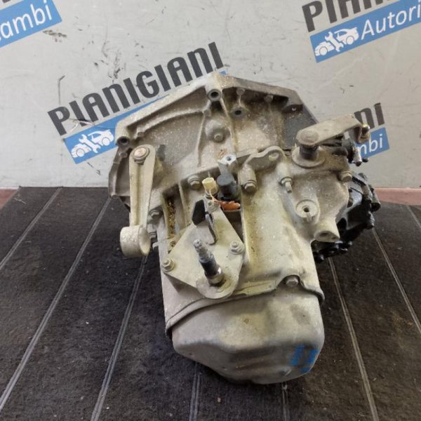 Cambio Peugeot 206 HFX