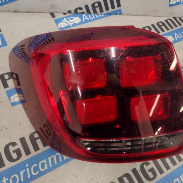 Faro / Fanale Posteriore Sinistro Dacia Sandero 2017 – 2020