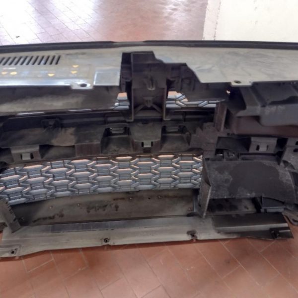 Paraurti Anteriore Dacia Sandero 2017 – 2020