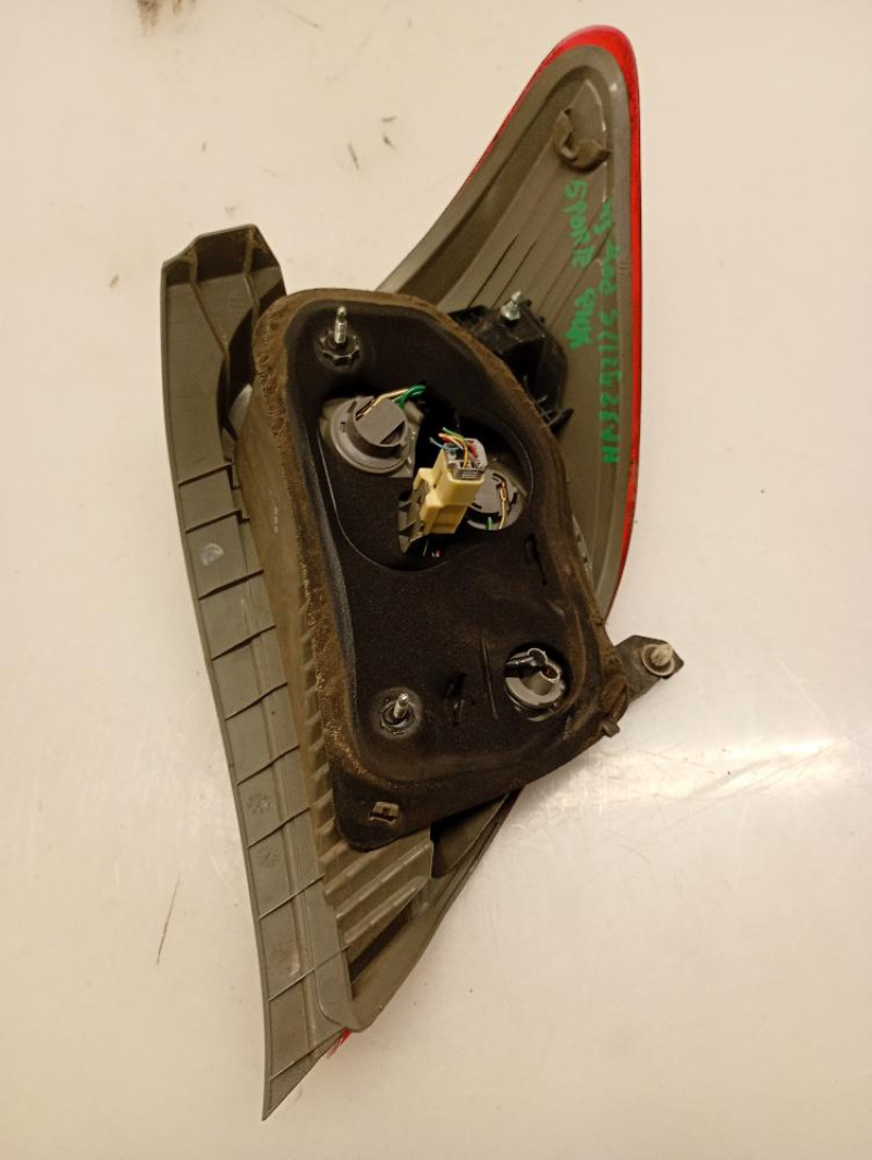 Faro / Fanale Posteriore Sinistro Toyota Yaris 3a Serie 2011 – 2014