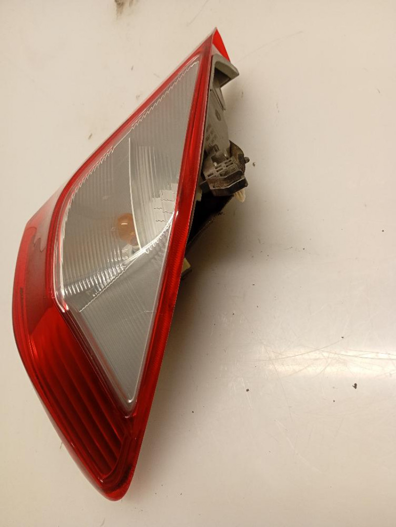 Faro / Fanale Posteriore Sinistro Toyota Yaris 3a Serie 2011 – 2014