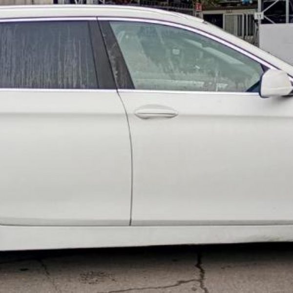 BMW Serie 5 F11 SW Anno 2012 | Veicolo intero | SOLO PER RICAMBI