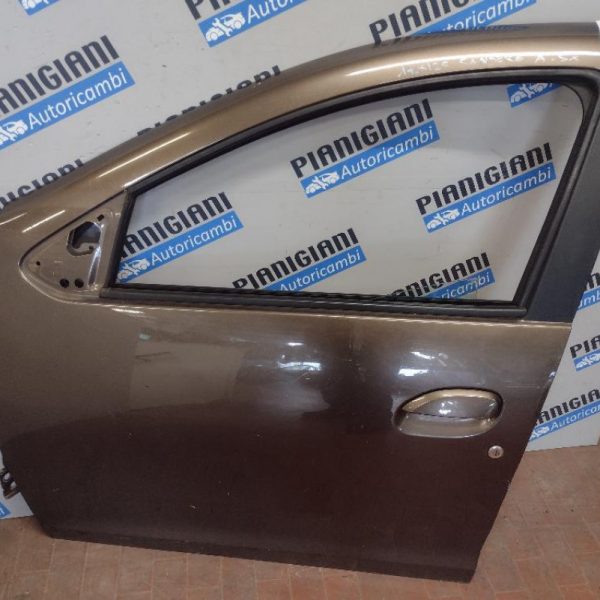 Porta Anteriore Sinistra Dacia Sandero 2017 – 2020