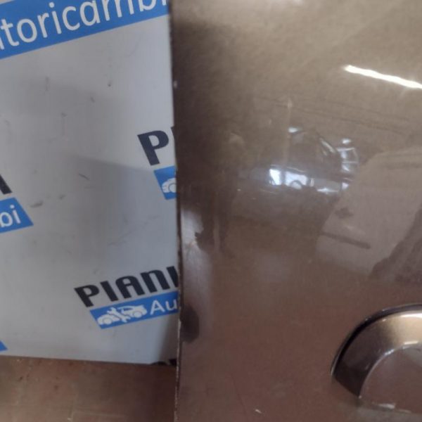 Porta Anteriore Destra Dacia Sandero 2017 – 2020