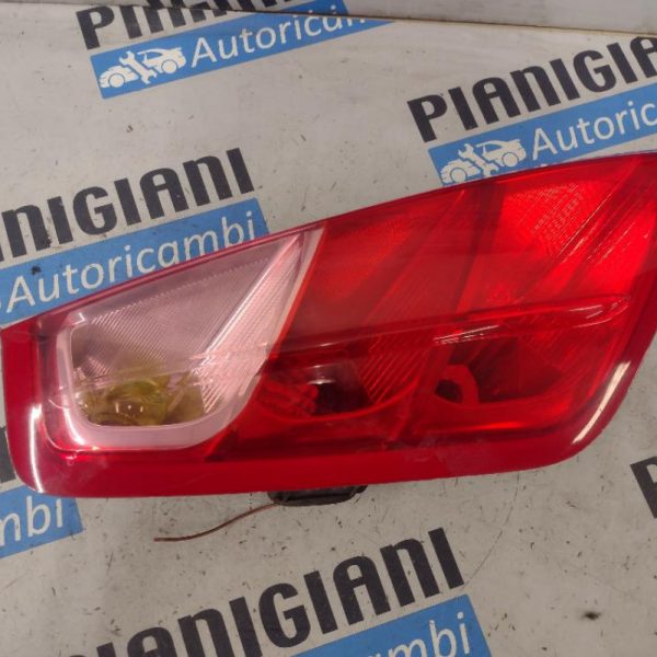 Faro / Fanale Posteriore Sinistro Fiat Grande Punto