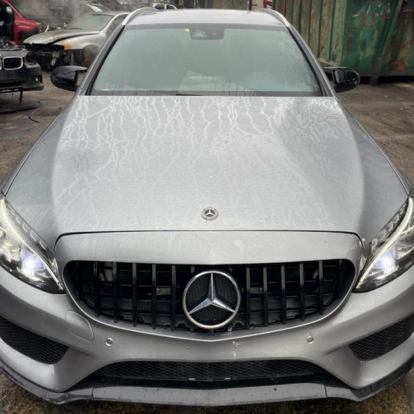 Mercedes Classe C W205 450 AMG 4Matic Anno 2015 | Veicolo Intero | SOLO PER RICAMBI