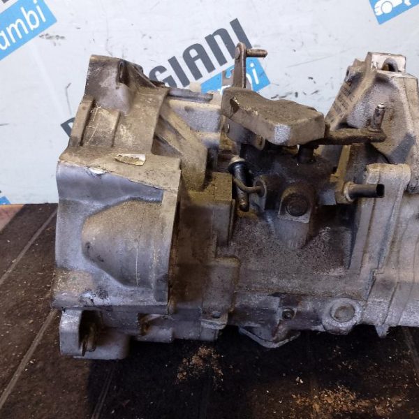 Cambio Volkswagen Golf V BKC 6 Marce