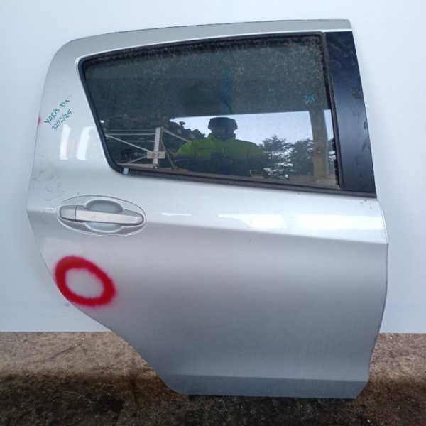 Porta / Portiera Posteriore Destra Toyota Yaris 2011 – 2014
