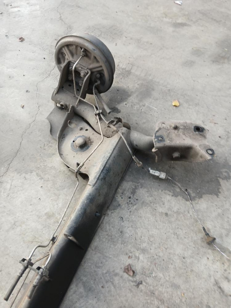 Ponte Posteriore / Assale Dacia Sandero 2012