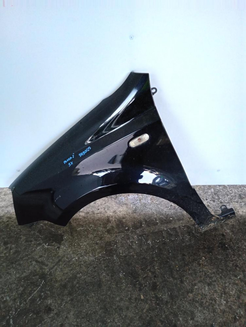 Parafango Anteriore Sinistro Fiat Panda 2a Serie 2003 – 2011