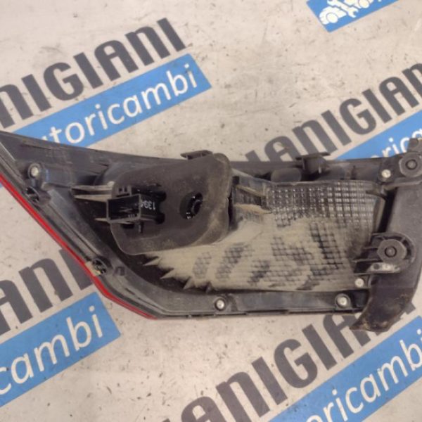 Faro Posteriore Sinistro Volkswagen Passat 2014 – 2020