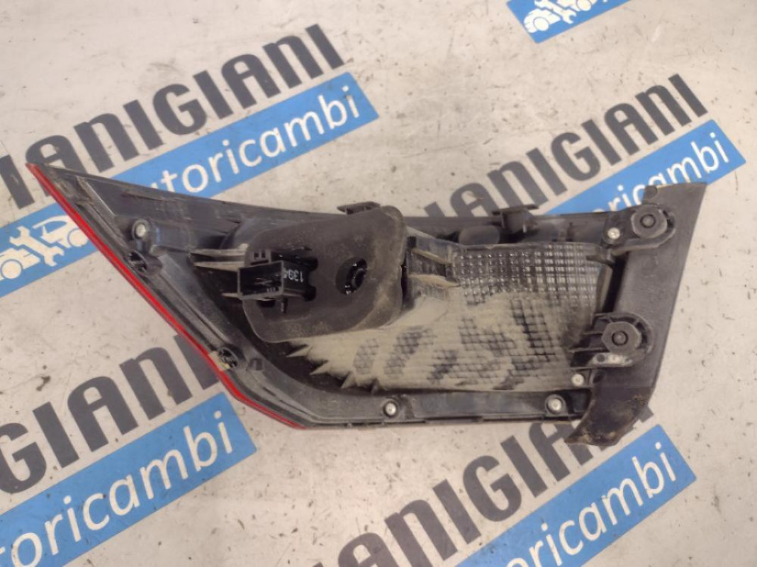 Faro Posteriore Sinistro Volkswagen Passat 2014 – 2020