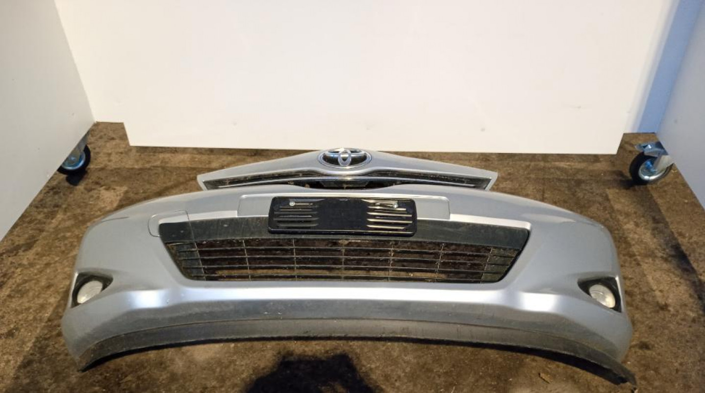 Paraurti Anteriore Toyota Yaris 3a Serie 2011 – 2014