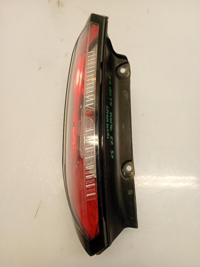 Faro / Fanale Posteriore Sinistro Fiat Punto 2012 – 2020