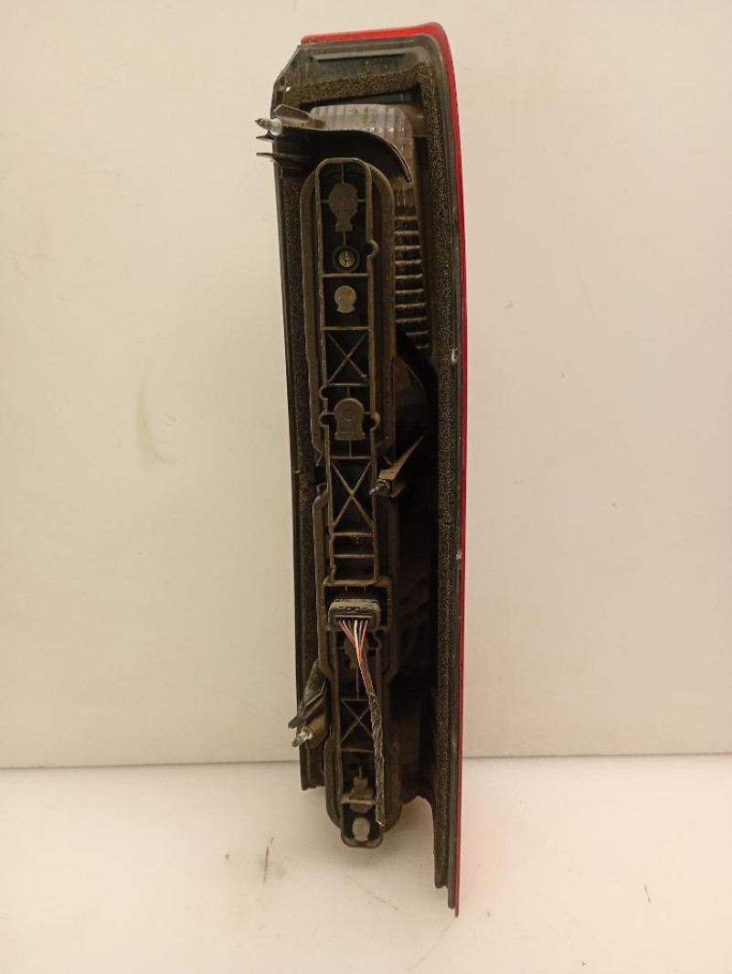 Faro / Fanale Posteriore Sinistro Opel Movano 2010 – 2019