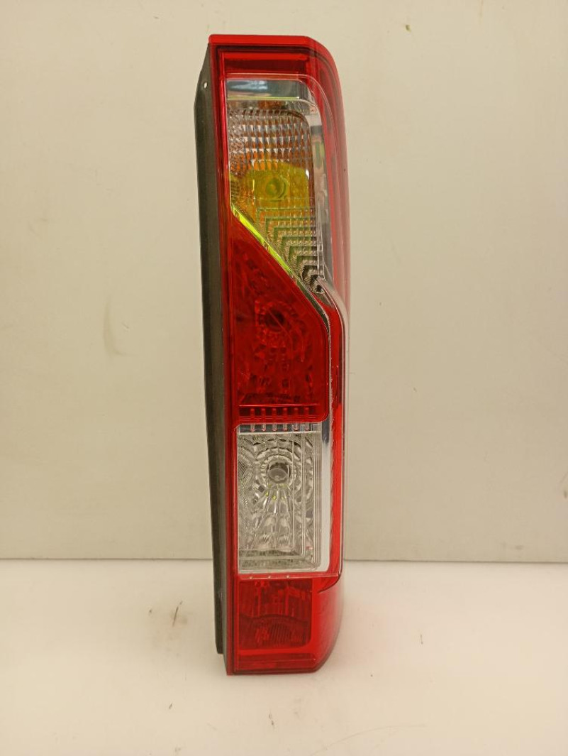 Faro / Fanale Posteriore Destro Opel Movano 2010 – 2019