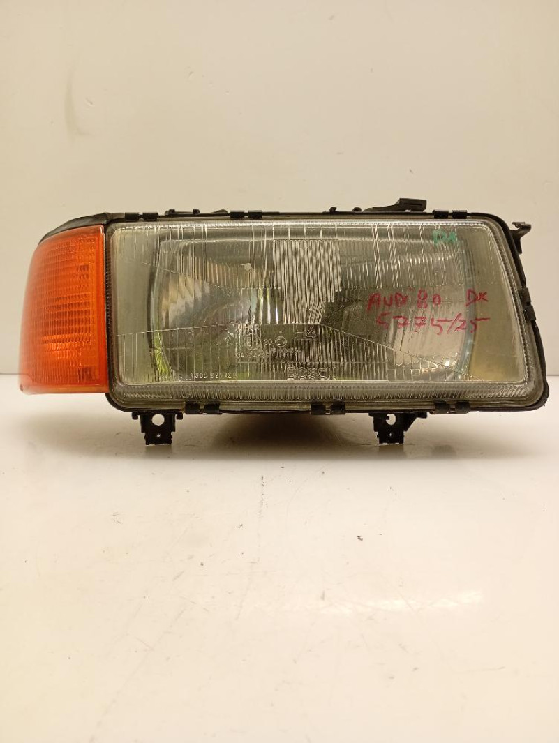 Faro / Fanale / Proiettore Anteriore Destro Audi 80 1986 – 1991