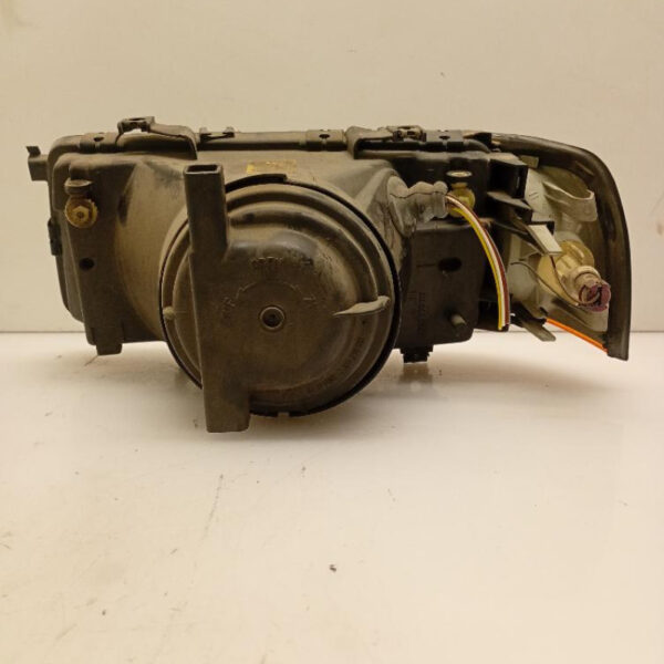 Faro / Fanale / Proiettore Anteriore Destro Audi 80 1986 – 1991