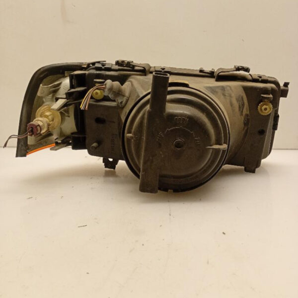 Faro / Fanale / Proiettore Anteriore Sinistro Audi 80 1986 – 1991