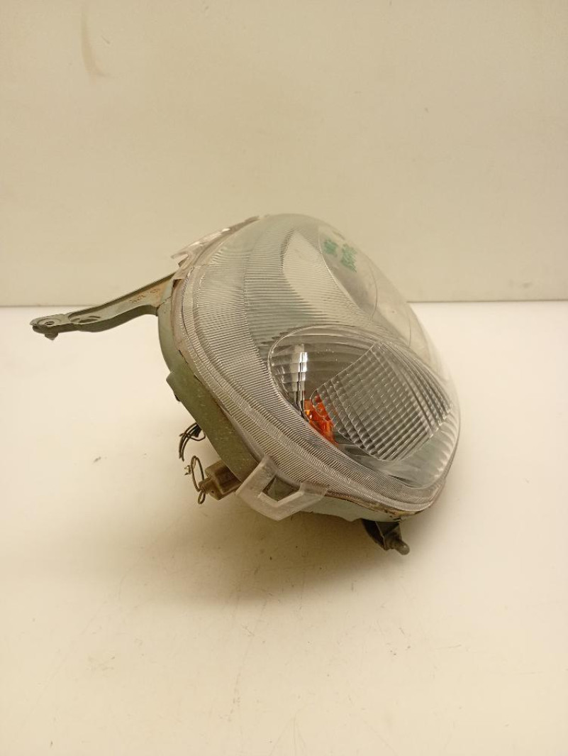 Faro / Fanale / Proiettore Anteriore Destro Toyota Yaris 1999 – 2003