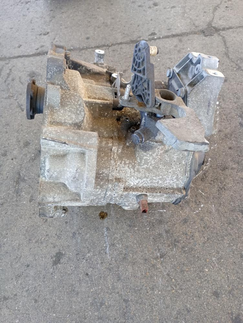 Cambio manuale 5 marce Volkswagen Golf VI 1.6 Bifuel 75 KW CHG 2008 – 2015