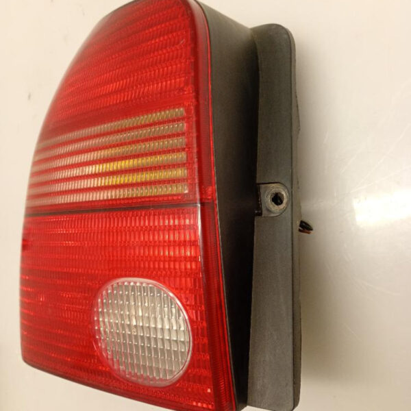 Faro / Fanale Posteriore Sinistro Volkswagen Lupo 1998 – 2005