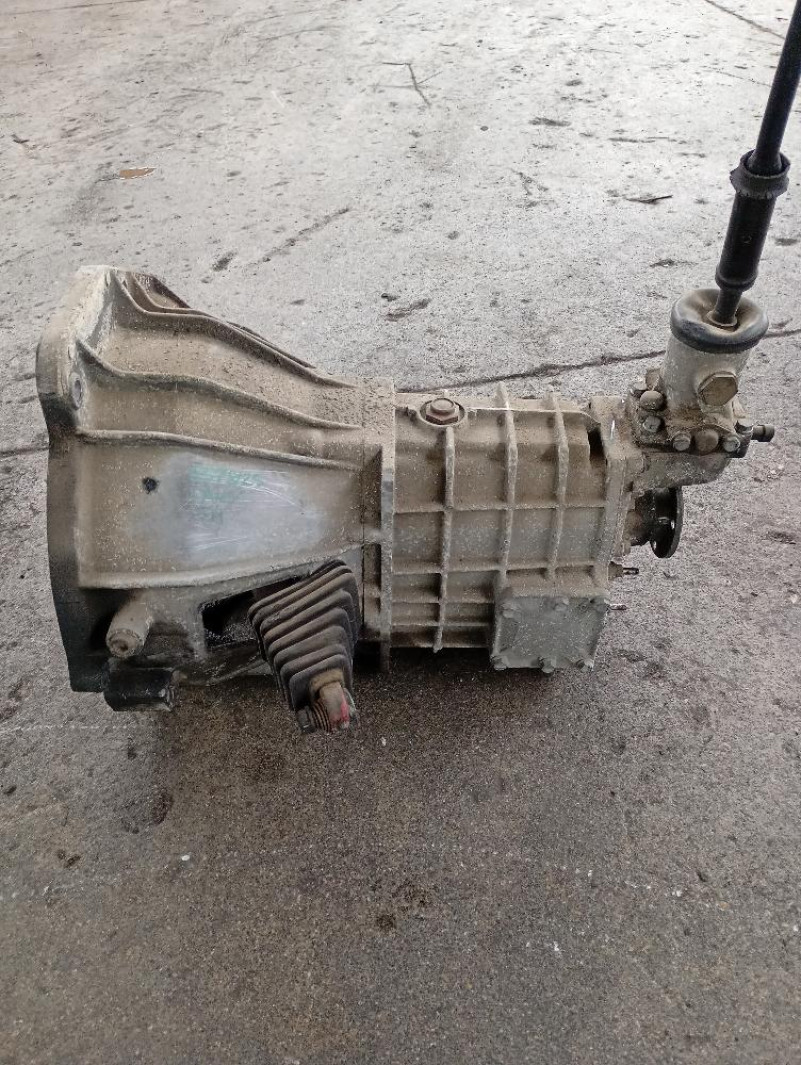 Cambio manuale 5 marce Iveco Daily 2.5 D 55 KW SOFIM 8140.07 1992 – 1996