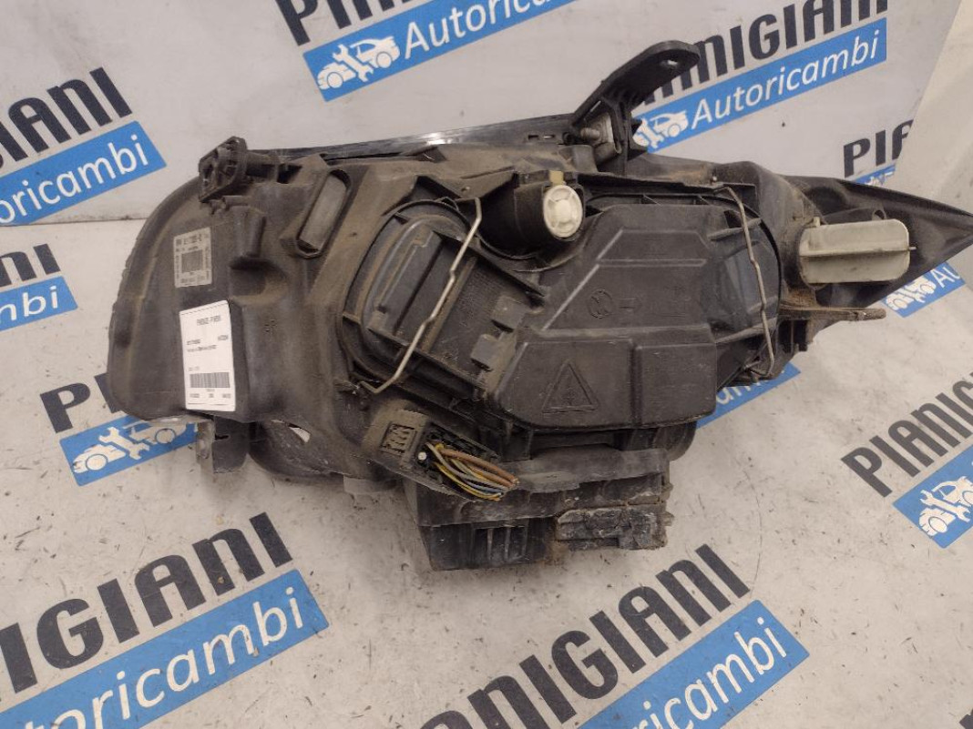 Proiettore / Faro Anteriore Destro Bmw Serie 1 XENON 2008