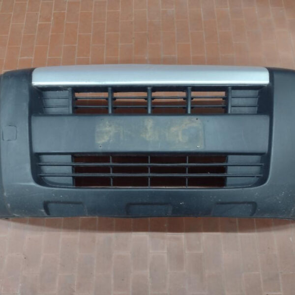 Paraurti Anteriore Fiat Fiorino 2011